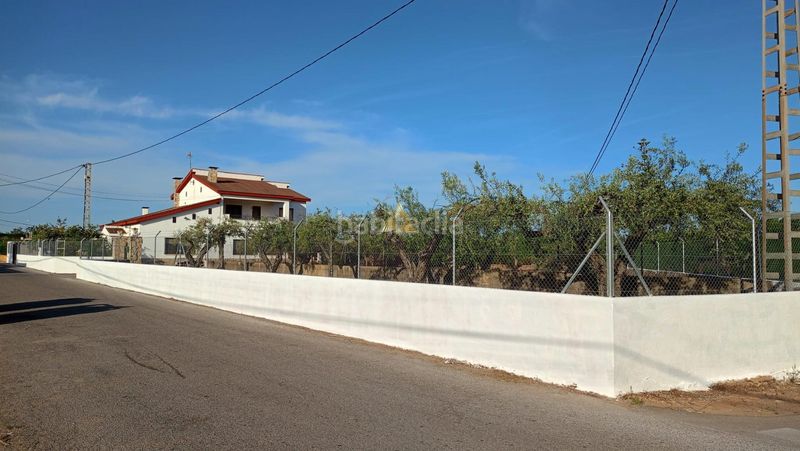 Foto cad8d04e-7266-4574-93c4-2d7129a8a747. Xalet amb aparcament piscina a Pueblo Benicarló