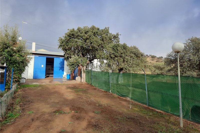 Foto ac1ee400-c930-4701-a95c-02269ead2179. Finca rústica a Centro Córdoba