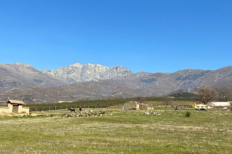 Foto 398935b3-effc-4e69-b4d4-a9760f846f0c. Finca rústica a Hervencias Ávila