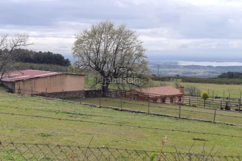 Foto a150d326-f6e7-4455-8171-ba05b69221af. Finca rústica a Hervencias Ávila