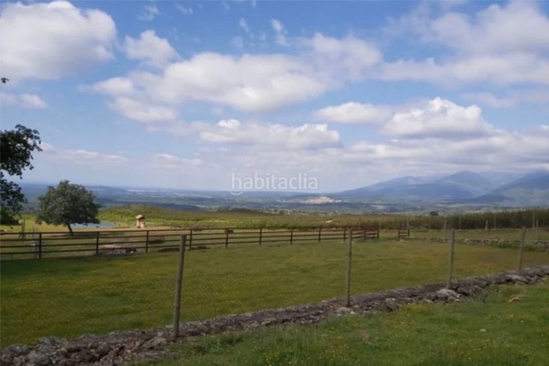 Foto c90ff248-92f1-4299-9235-bc7119dbbec2. Finca rústica a Hervencias Ávila