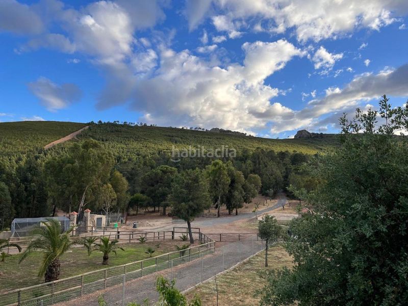 Foto caace78e-fb22-4d6d-bc17-81c66a20db17. Finca rústica a Casco Antiguo Cáceres