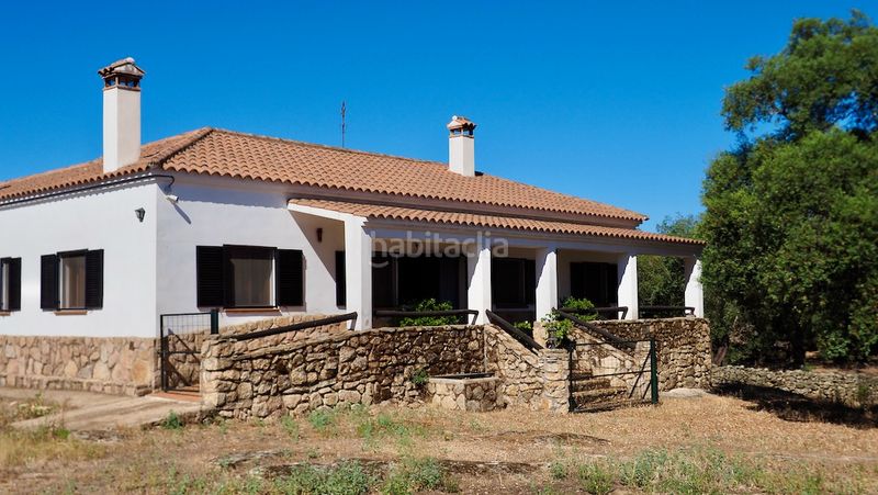 Foto 0599a703-8bb8-4745-b590-3c4c8264cfc3. Finca rústica a Casco Antiguo Cáceres