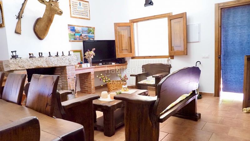 Foto a6140aa7-d679-43d5-b39d-d8ff07b1f75d. Finca rústica a Casco Antiguo Cáceres