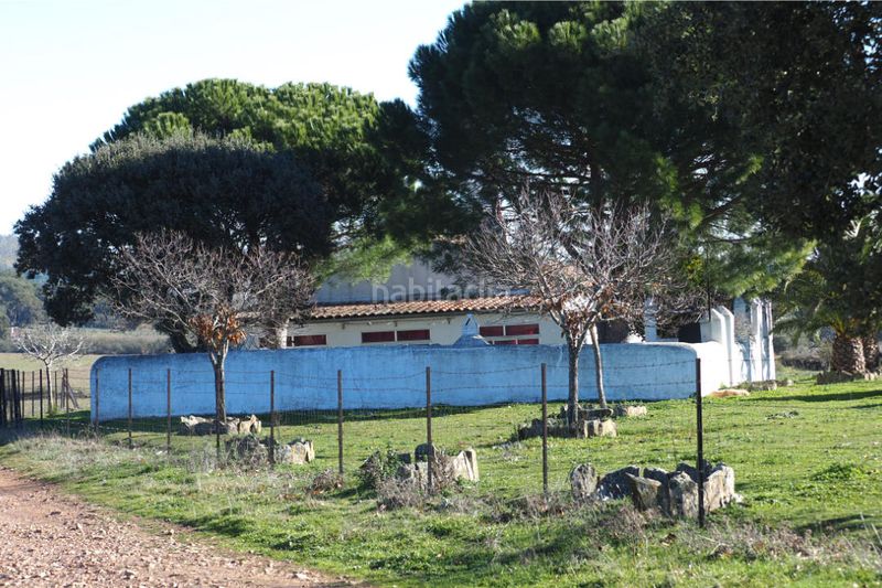 Foto 5617c91a-e3a6-4647-b835-cdf6f410da9f. Finca rústica a Puerto de Béjar