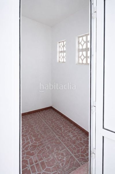 Foto 4e1656a2-df11-4920-bc4b-7cfdeade62c1. Casa adossada a San Agustín Alicante
