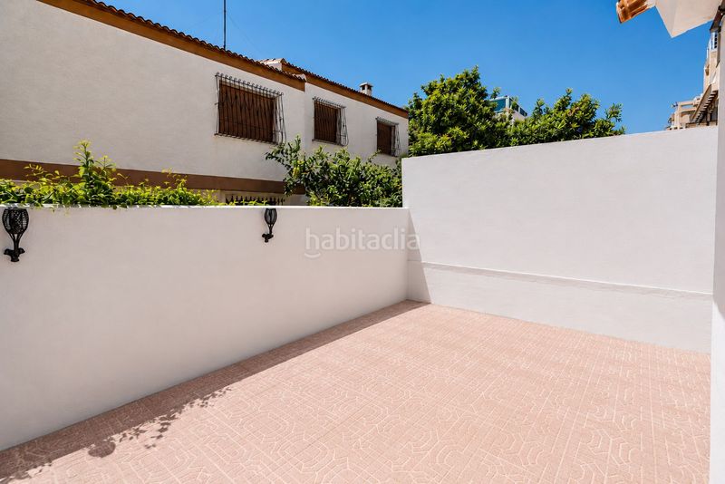 Foto 6286b96b-9cbd-4413-b8b3-4f834be51e76. Casa adossada a San Agustín Alicante