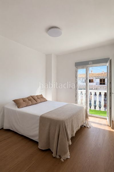 Foto a4b96dd1-6fee-424c-93bb-368cb7cd5371. Casa adossada a San Agustín Alicante