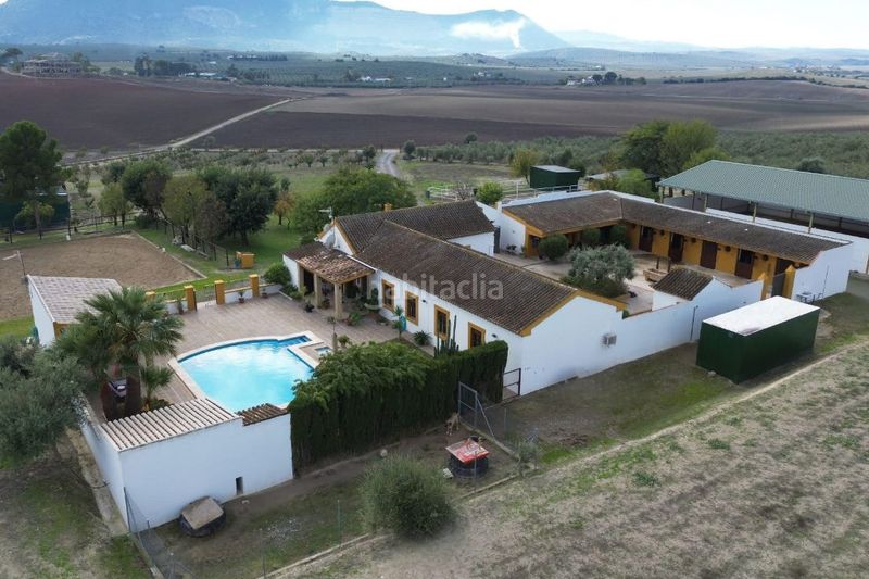 Foto 80b41b5c-5b4f-43ae-a071-762328593fa1. Finca rústica a La Calzada - La Florida Sevilla