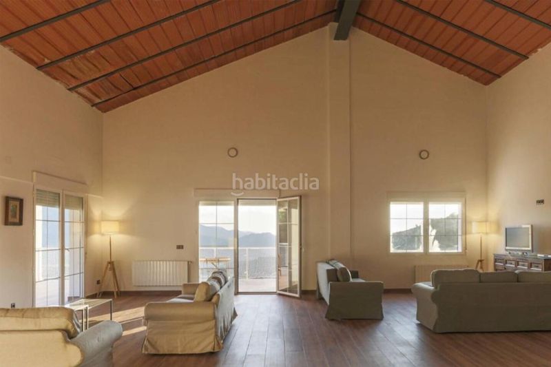 Foto ad86d765-7183-44d7-9a04-119188391ca4. Finca rústica a Avda de Madrid - Pº de la Estación Jaén