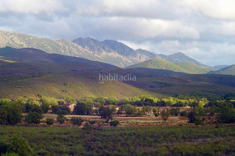 Foto ba4ff238-bce4-4b67-b8ab-3e826a9f7df6. Finca rústica a Casco Antiguo Cáceres