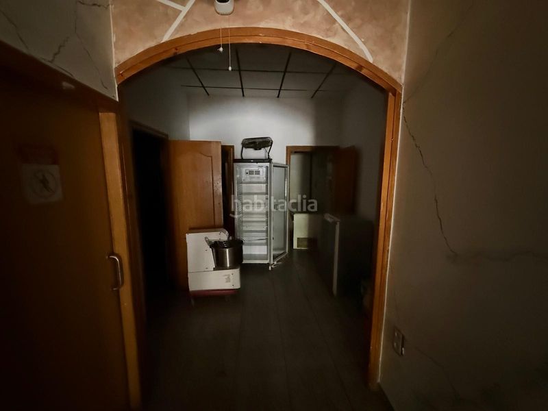 Foto c30f0a84-c7b0-40e6-87c8-c68f944e71c6. Local comercial a Centre Vendrell (El)