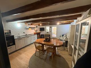 Doppelhaus in Banyeres del Pened�s. En el mismo centro.