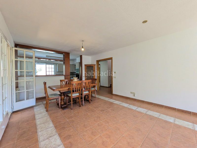 Foto 9621151f-f15a-481d-8cd4-79ed5919b944. Xalet amb aparcament a Bonastre