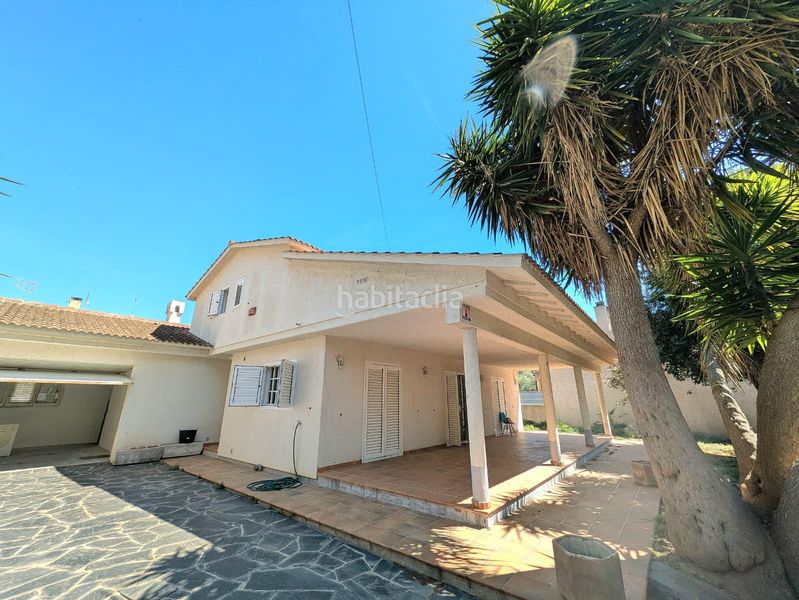 Foto e3e09d0e-00d8-41db-89ce-83860d8460e2. Xalet amb aparcament a Bonastre