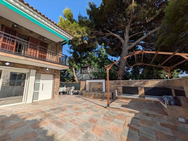 Foto 342265cf-cb69-4c61-b9b3-4d7137d05774. Towny house with pool in Coma-ruga platja Coma-ruga