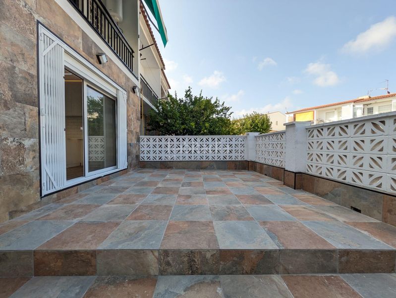 Foto 97a070f3-94bb-4ec4-a4a0-83f5eea98370. Towny house with pool in Coma-ruga platja Coma-ruga