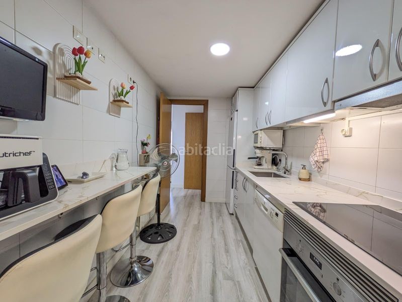 Foto 420f2564-0fab-437f-8934-3b9137a582d1. Apartament amb calefacció aparcament a Centre Vendrell (El)