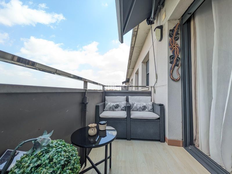 Foto 63e72bf4-45c3-49e7-b0f5-d1a2e261f28d. Apartament amb calefacció aparcament a Centre Vendrell (El)
