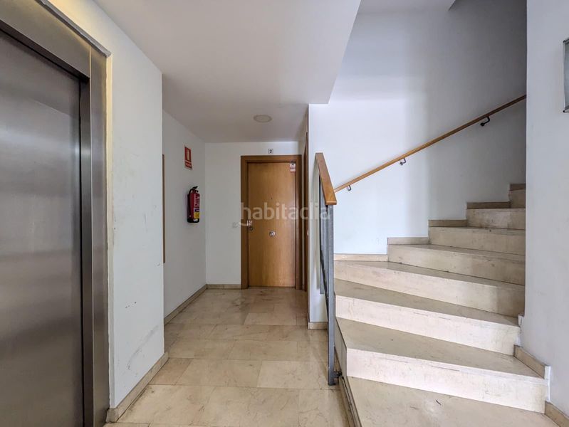 Foto 9ece4341-cf25-4676-b5c2-1f6b31487821. Apartament amb calefacció aparcament a Centre Vendrell (El)