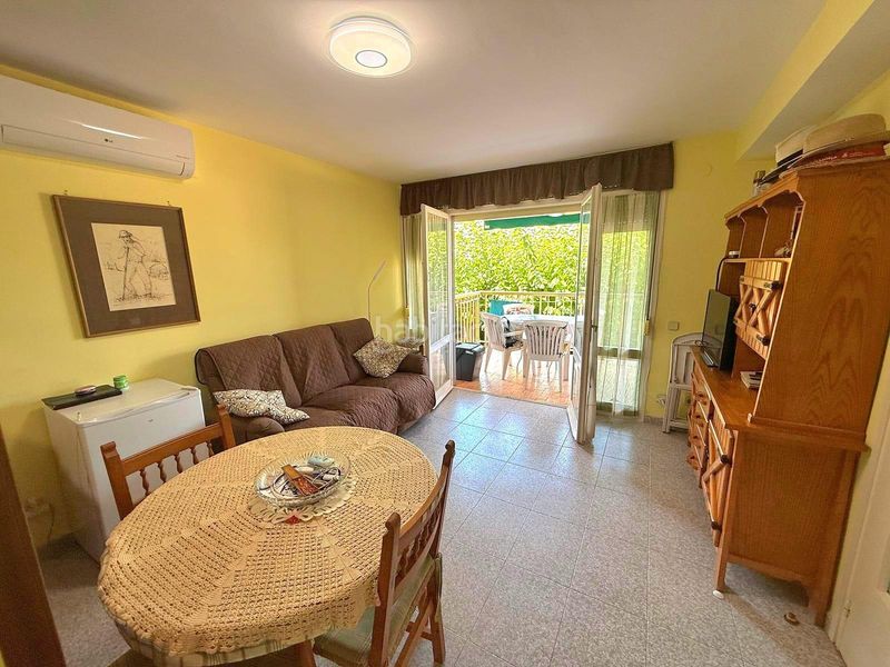 Foto e39dde7d-151d-4a38-ad66-a18f1a7b92ec. Apartament amb aparcament a Coma-ruga platja Coma-ruga