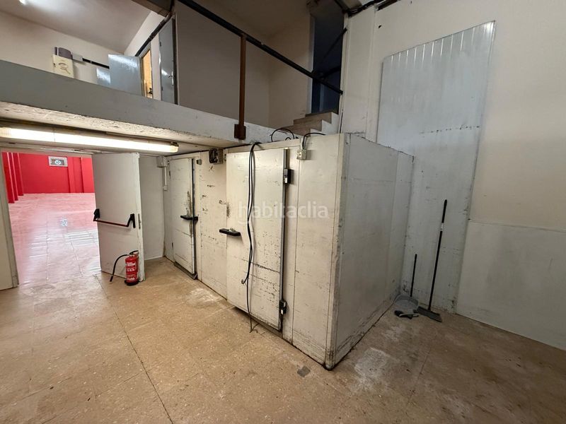 Foto ad3ba66d-258e-4e28-881a-858a64ebe80d. Local comercial a Centre Vendrell (El)