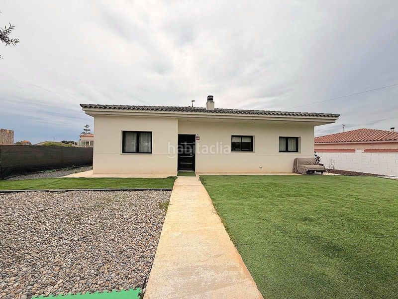 Foto aef3c4ad-265c-4d27-9ca1-5a70bc73d4fb. Chalet con riscaldamento in Cunit residencial Cunit