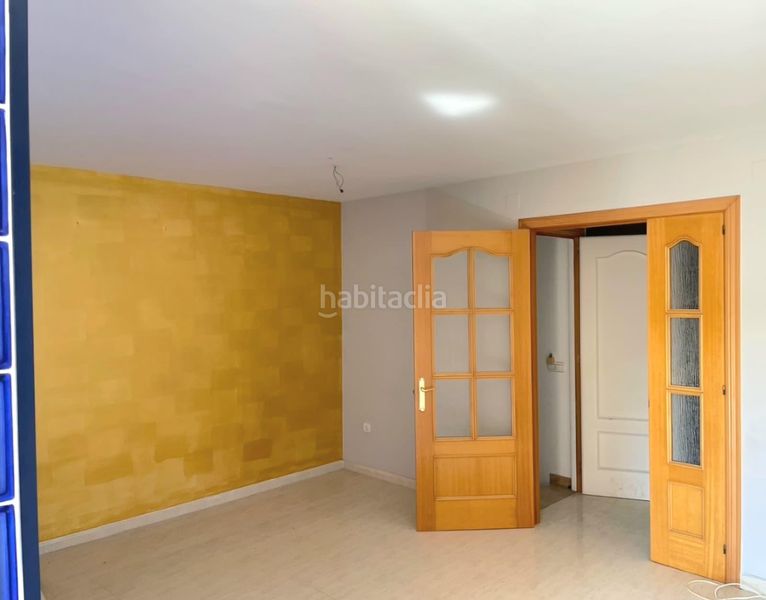 Foto aea6199a-957f-457f-ae33-e16b9543fadf. Casa aparellada amb aparcament a Calafell poble Calafell