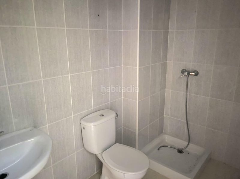 Foto ff22037b-ebaa-46a4-8a78-9424ff227592. Casa aparellada amb aparcament a Calafell poble Calafell
