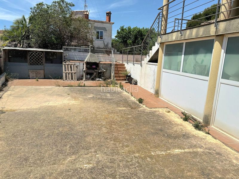 Foto 5df83fde-f43e-4e7e-b2b1-8b4811275554. Xalet amb calefacció aparcament piscina a Valldemar-Montmar Segur de Calafell