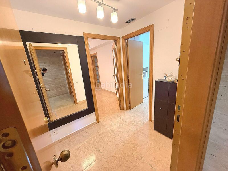 Foto 887bd91e-64bc-4b06-8756-71d3374851c9. Planta baixa amb calefacció aparcament piscina a Calafell