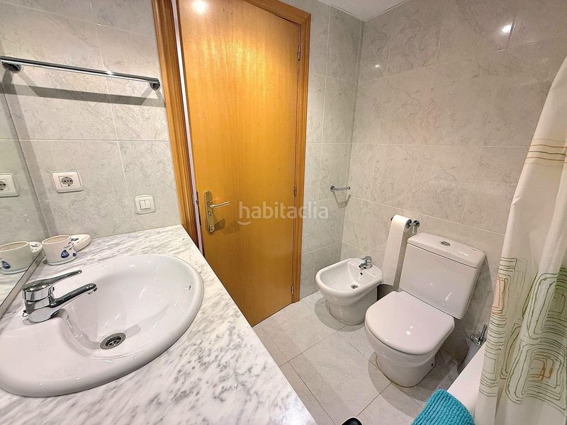 Foto cbfb030a-0186-4b02-8354-5333019f876c. Planta baixa amb calefacció aparcament piscina a Calafell