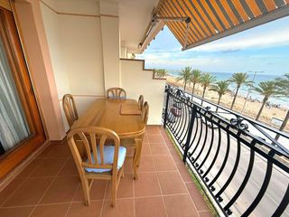 Apartament a L´Estany. Primera línea de playa, una ubicación excepcional.