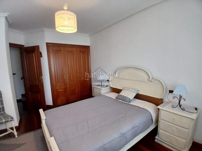 Foto 08cdd792-341b-44f3-ba8b-ee231b391a56. Rent flat with heating parking in Plaza de España Ferrol