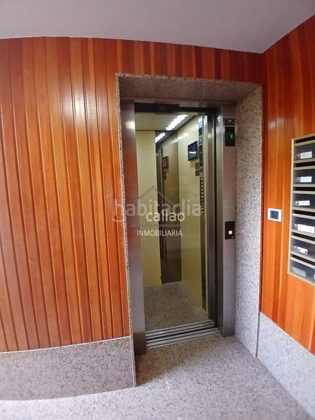 Foto 621e6c42-e795-4024-9762-adcb197a65a4. Rent flat with heating parking in Plaza de España Ferrol