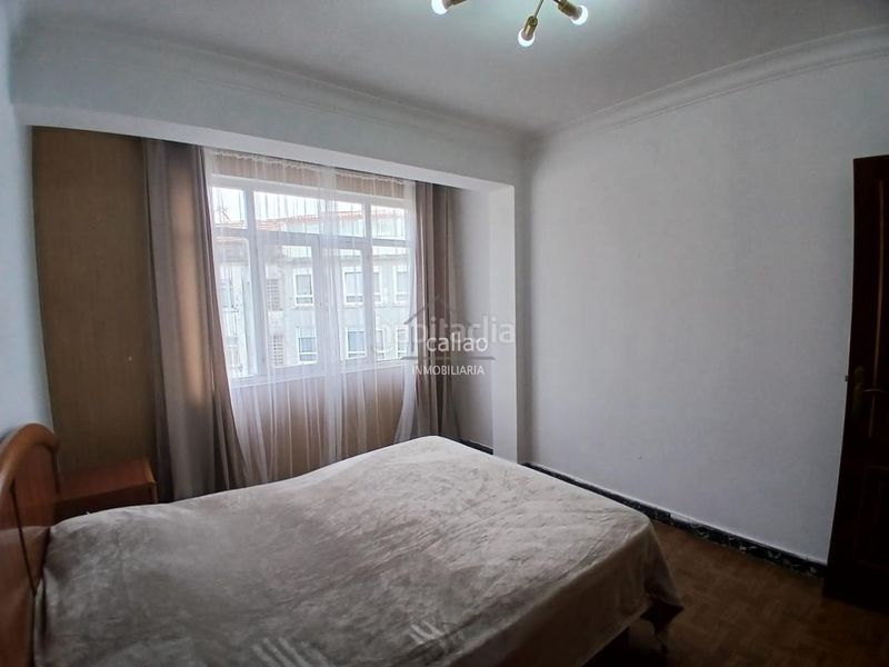 Foto 53173c0c-2d25-458d-86c0-ac531e54838f. Flat in Porta Nova Ferrol
