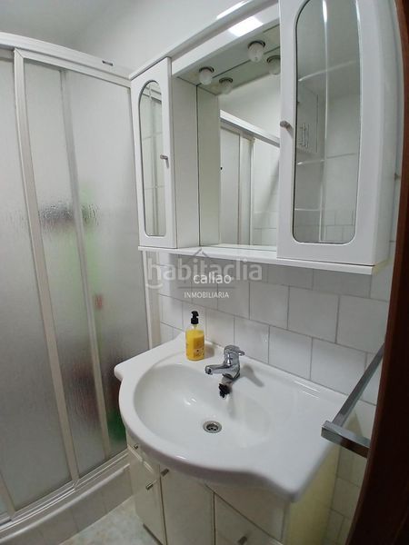 Foto 0ffcd8dc-a0d9-460a-89e9-fd643a74ac34. Lloguer pis amb calefacció a Porta Nova Ferrol