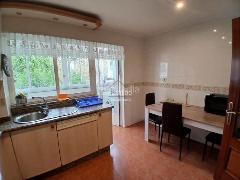 Foto 365da9b9-5ec9-4471-b75c-7e910d30b279. Rent flat with heating in Esteiro Ferrol