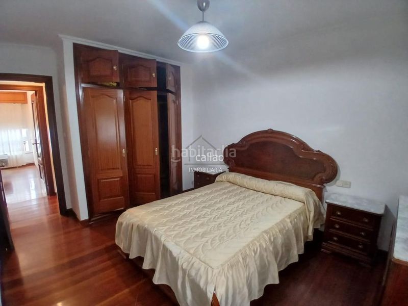 Foto aecb86c2-1736-4164-8d00-4a04c2ecd011. Rent flat with heating in Esteiro Ferrol