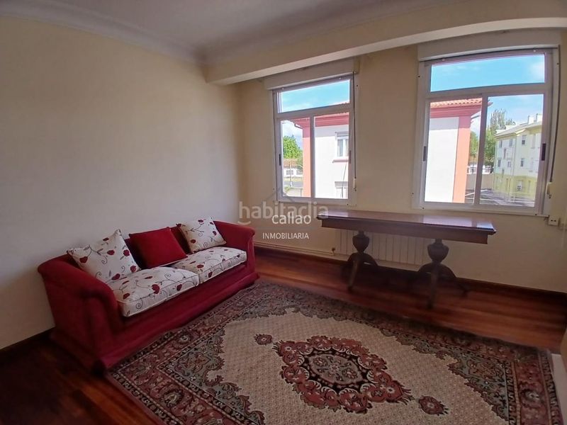 Foto 1a8e2cf5-8b39-46c5-9bef-deb07a537e10. Rent flat with heating in A Malata - Catabois - Ciudad Jardín Ferrol