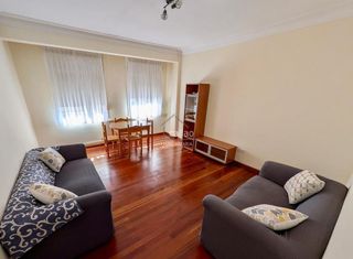 Rent Flat in A Malata - Catabois - Ciudad Jardín