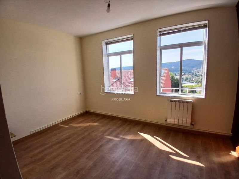 Foto db14d89b-4194-48be-a11d-504b6cd832fb. Rent flat with heating in A Malata - Catabois - Ciudad Jardín Ferrol