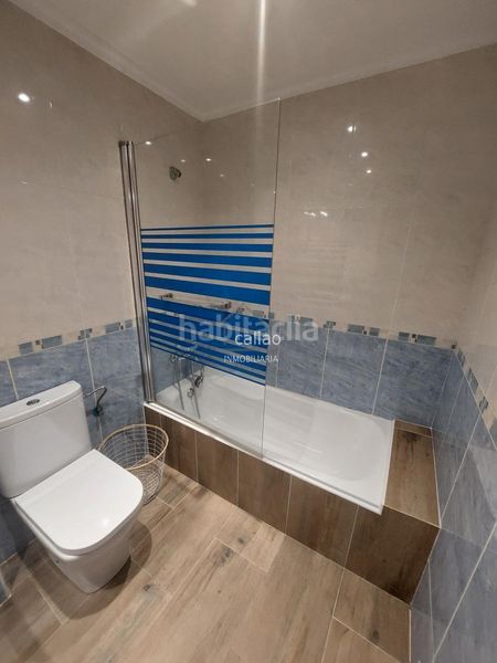 Foto b1b05fce-b496-47c4-a00d-8a08c1516203. Piso en Piñeiros - Freixeiro Narón