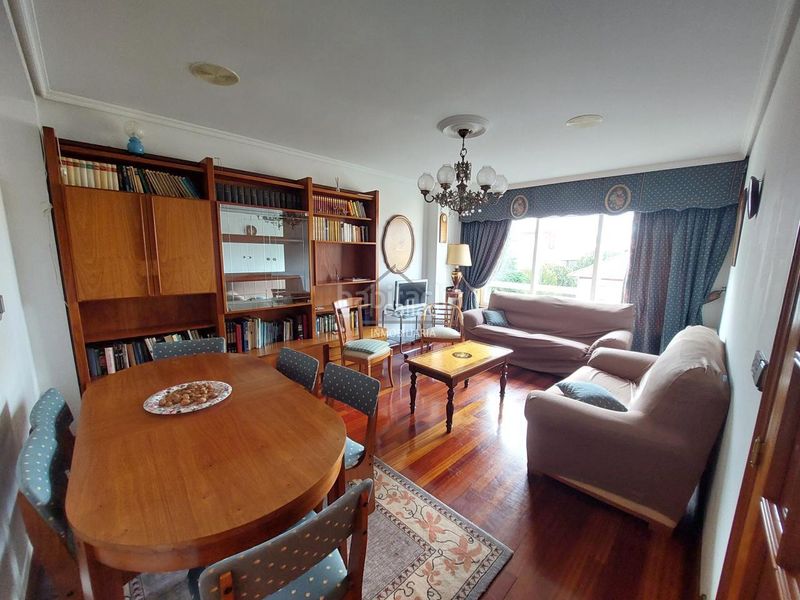 Foto 3f37b4ca-30a2-4dfc-8f4d-e345ecc1654a. Lloguer dúplex amb calefacció a Plaza de España Ferrol