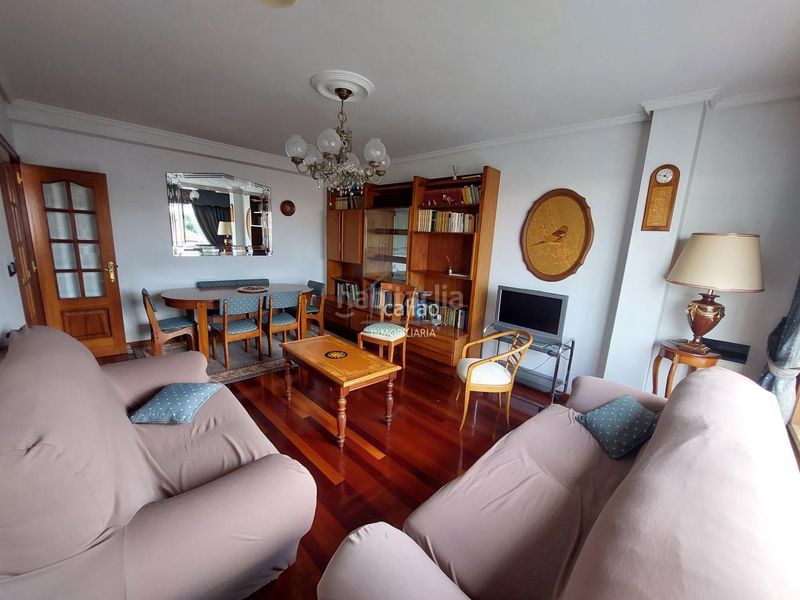 Foto 378bf922-346e-485a-9e6f-0a8328566048. Rent duplex with heating in Plaza de España Ferrol