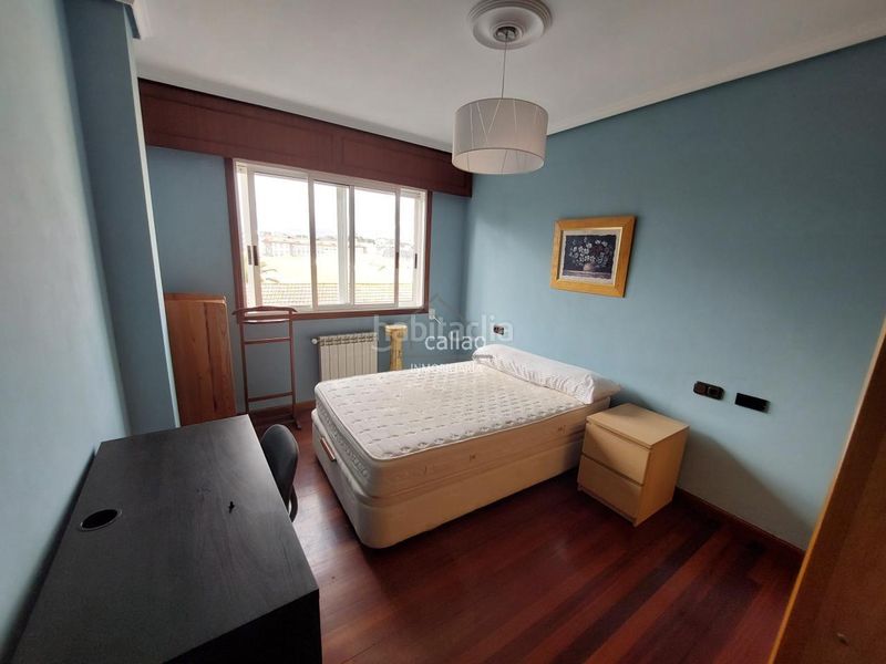 Foto 697d3005-dd67-4051-a15b-ba1c5da03581. Rent duplex with heating in Plaza de España Ferrol