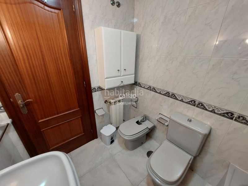 Foto 963bf0d4-0bc8-4d53-bb49-bafe43c9b4a9. Rent duplex with heating in Plaza de España Ferrol