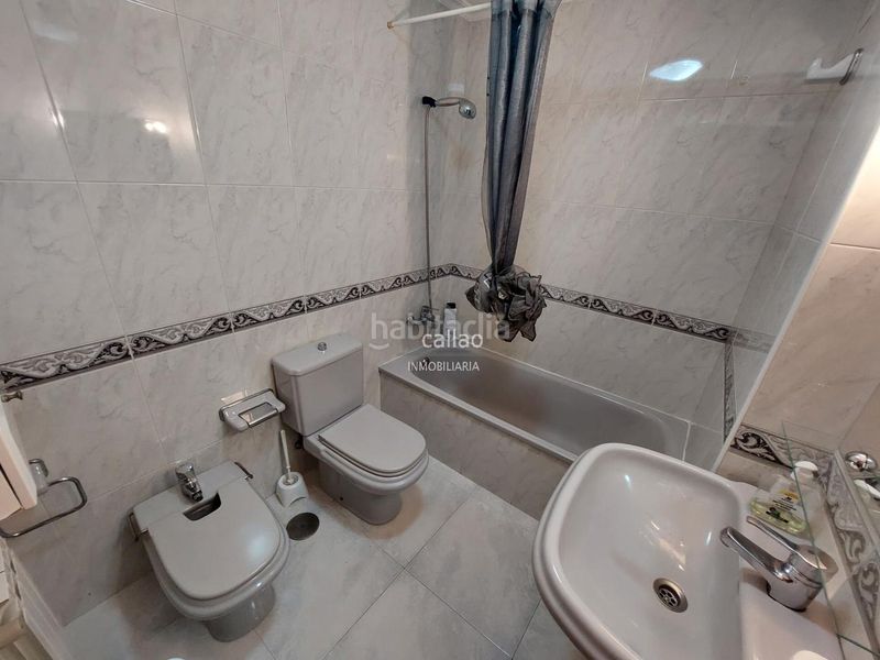 Foto b66282c7-6f5e-4451-b876-c1765f161580. Rent duplex with heating in Plaza de España Ferrol