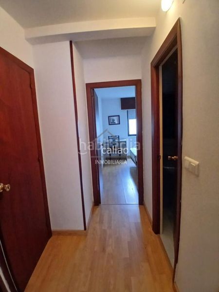 Foto 962dcd43-5154-40e3-ac86-4f0e98815dd4. Rent flat in Canido Ferrol