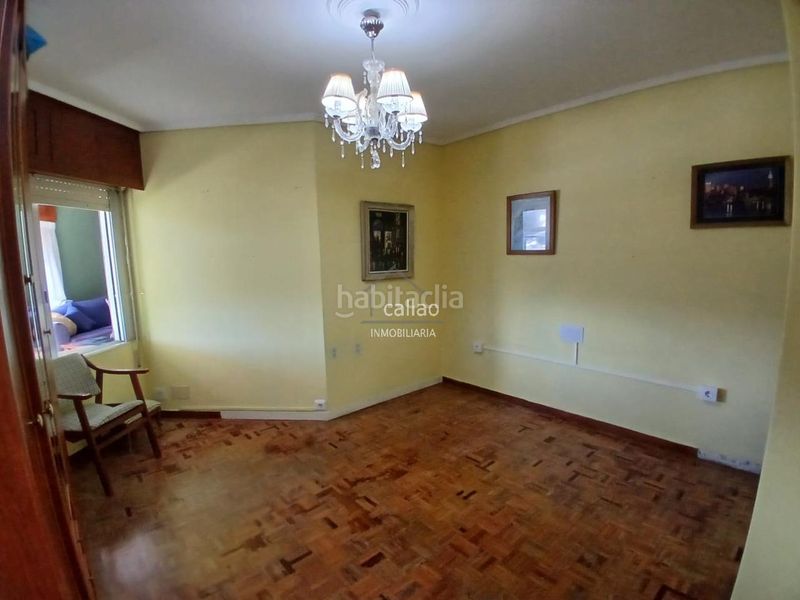Foto b4deed53-bdfb-4e6c-a526-ad1085c0ad19. Pis a Zona Ultramar Ferrol
